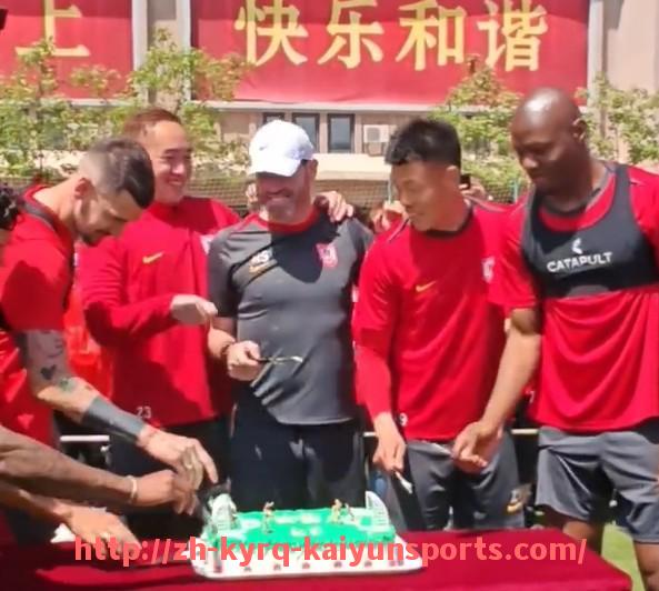 ky开云-世俱杯主场声浪指数统计与现场氛围营造技巧